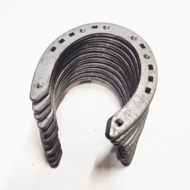 Mustad etukenkä 18x6 mm 6xM8 10kpl nippu