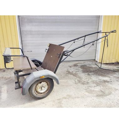 Käytetty omatekoinen treenikärry autonrenkailla